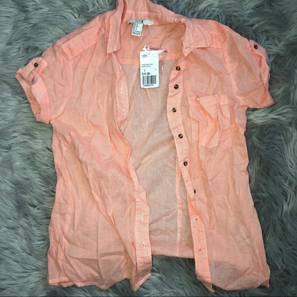 Short sleeve button down blouse